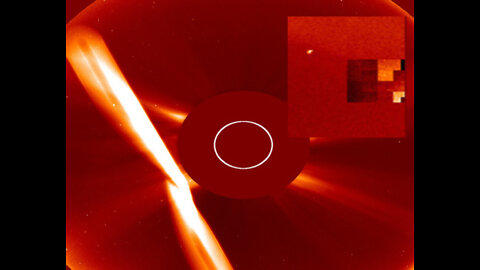 Cubes and huge cylindrical UFOs captured in solar space, January 2022