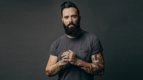 Skillet's John Cooper on Unchanging Truth