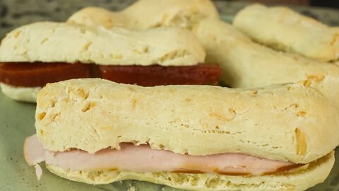 Isso é biscoito ou pão?