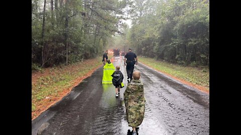 10-8-21 Texas deputy finds three kids all aged under seven, who had been lost in a forest for 24hrs