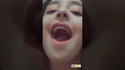 Girl- Give me"kiss" (Girls) #shorts #tiktok #tiktokvideo #tiktokgirls