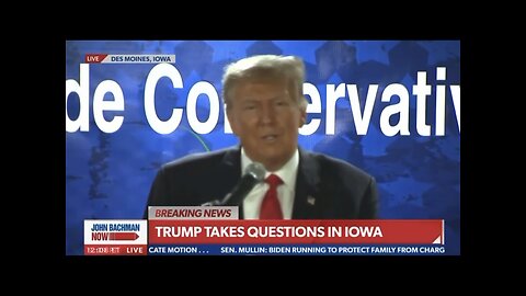 TRUMP❤️DISCUSS QUESTIONS🎙️WITH PATRIOTS IN DES MOINES IOWA💙🇺🇸🗽⭐️