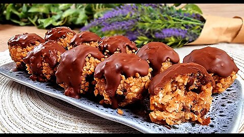 No oven, no eggs! Delicious and easy dessert with oats, chocolate and peanut butter!