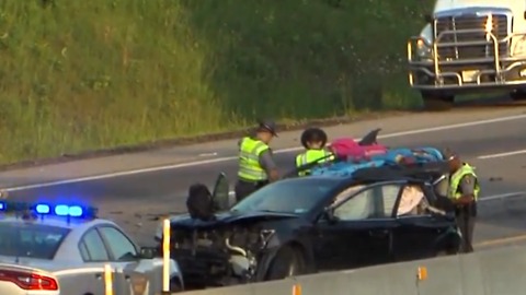 Crash on Ohio Turnpike in Strongsville claims the lives of two children