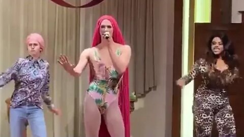 Church hosts Drag Queens for LGBTQ+ PRIDE Month