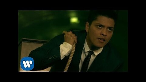 Bruno Mars - Grenade (Official Music Video)