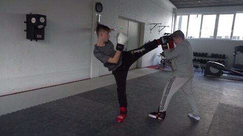 Kickbox Sparring Jugend