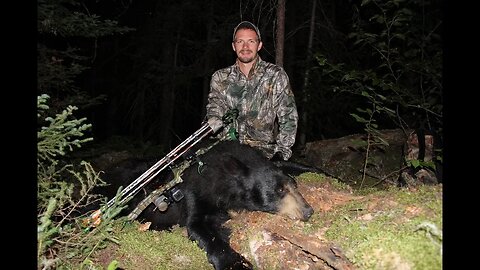 Ontario DIY BEAR HUNT | big bear shot