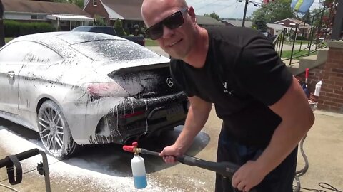 How To Properly Wash AND Dry Your Car WITHOUT Touching it! (No Swirl Marks)