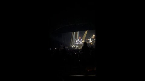 KEITH URBAN ON DRUMS