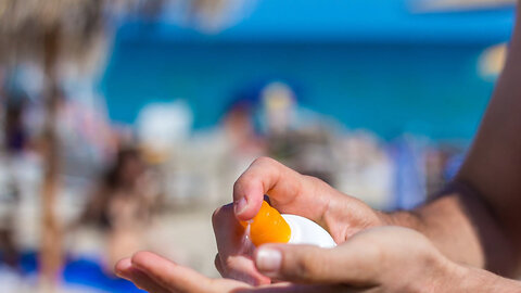 Sunscreen Chemicals May Be Unsafe, FDA Reports