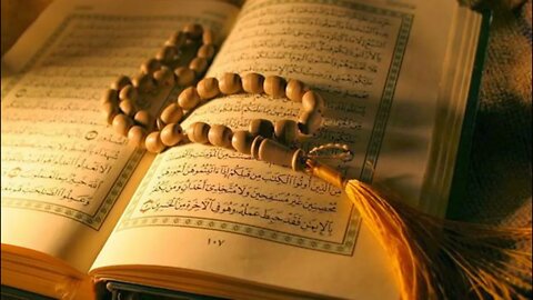 Has there been any texts other than Quran before? (according to Islamic texts)