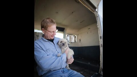 Former Doctor Flying Around The Country Saving Over 20,000 Animals And Making Sure They Get Adopted