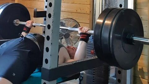 EASY 110 Kgs Paused Tempo Bench Press. New PR!