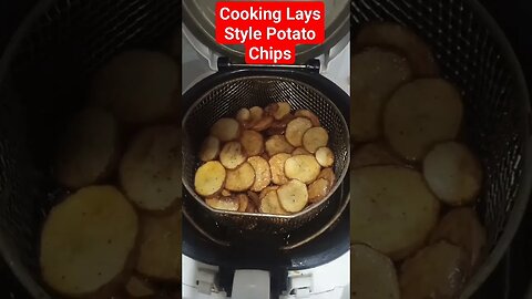 Cooking Lays Style Potato Chips #shorts #chips #lays #potato #deepfrying #vegan