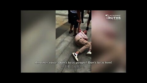 Man Beaten Up for Filming Flood Scenes in Zhengzhou 男青年因拍攝鄭州洪水相關畫面被打