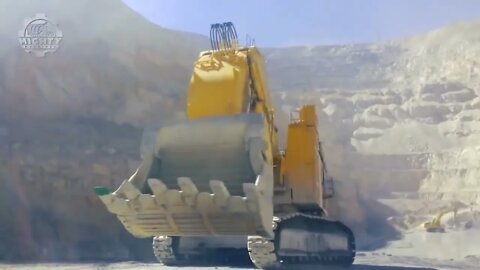 Top 5 World's Largest Mining Excavator Machines