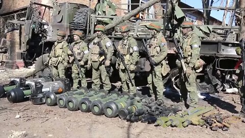 Lot of captured Ukrainian Javelin, NLAW, Panzerfaust launders of anti tank missiles and Igla MANP