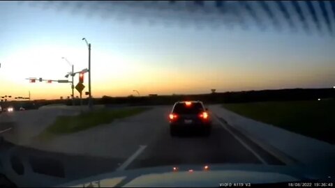 Clipped by Minivan #baddrivers #drivingfails