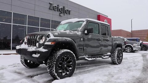 2020 Jeep Gladiator Sport