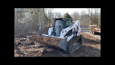 Dismantling new 8 acre Picker's paradise land investment! JUNK YARD EPISODE #33! BOBCAT T650 GRADING