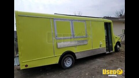 2001 Ford E-450 Super Duty 16' Diesel Food Truck with New & Unused 2022 Kitchen for Sale in Iowa