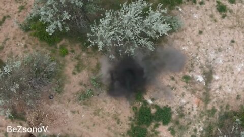 DPR Fighters "Miner's Division" Drops A Grenade from a Drone, Destroying MANPADS & ATGMs Of Ukrops.