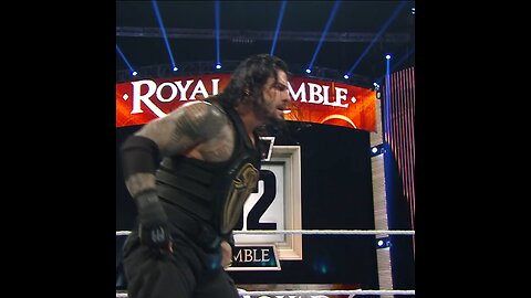 @romanreigns looks like he’s seen a ghost 😳 #RoyalRumble