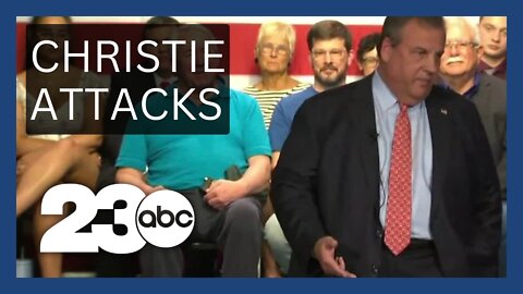 Presidential race heats up as Christie attacks Trump