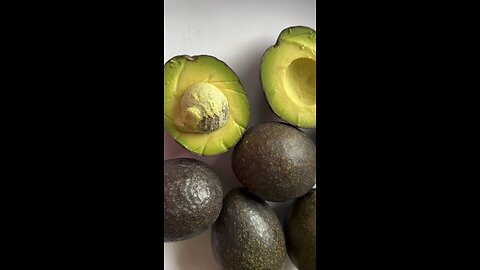 AVOCADO : The Nutrition Source