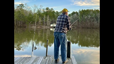 Fun afternoon on the Coosa River catching Catfish!