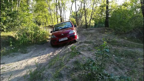 Garage door attack - Citroen C3 1.4 HDI