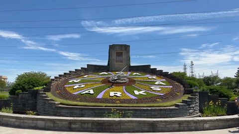 The Westminster Chimes Sound of Floral Clock | NOTL, ON🍀🌸😉🇨🇦 |Greetings | Uplifting shorts | Journal