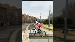 CICLISTA PROFISSIONAL SABE O QUE FAZ