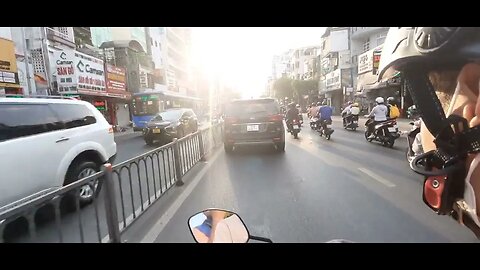 Organised Caos Vietnam driving style