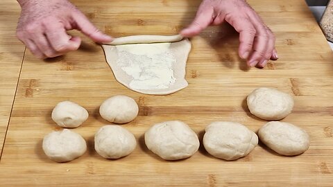 Why didn't I know about this method of making heart shaped buns!