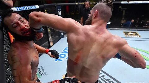 Jiri Prochazka spinning elbow highlight reel finish of Dominik Reyes slow motion