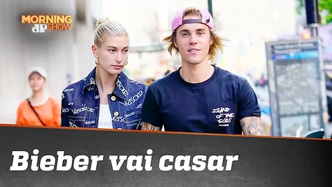 Justin Bieber confirma que pediu Hailey Baldwin em casamento