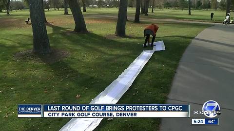 Last round of golf at City Park Golf Course brings out protesters