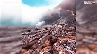 Explorez un volcan de l'intérieur