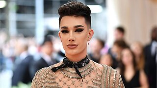 YouTuber James Charles Loses 1M Subscribers Since Feud