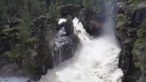 Cascade Falls, BC