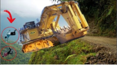 Amazing Dangerous Idiots Dump Trucks Operator Skill, Fastest Heavy Equipment Truck Recovery