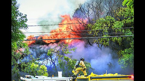 Fire consumes vacant Honolulu home