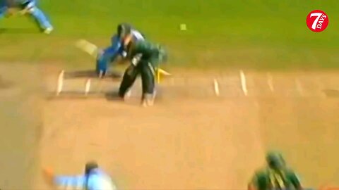 Dhoni's fastest stumping in cricket history