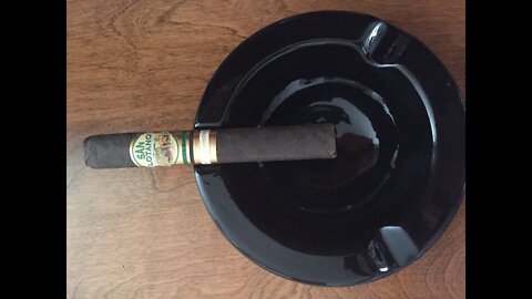 San Lotano Requiem Maduro cigar review, sunshine and happy neighborhood sounds!