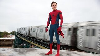 Some Theaters Showing Spoiler Heavy Spider-Man Trailer Before Avengers