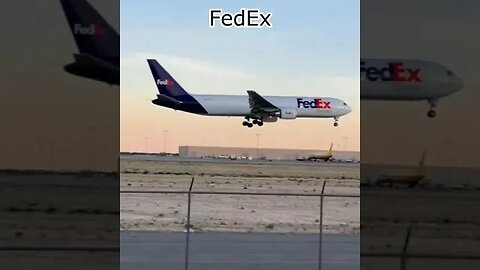 Watch My Favorite Airliner Brings All Best Things Home #Aviation #FedEx #AeroArduino