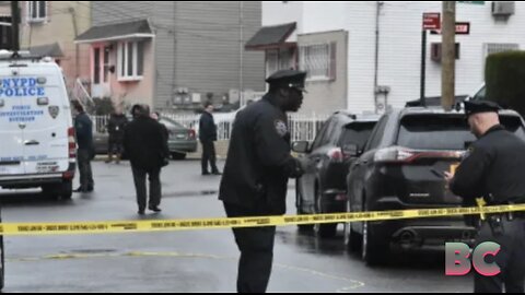 Man stabs four to death in New York’s Queens, police shoot him dead