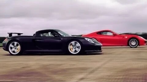 Rollrace Ferrari 599 GTB F1 vs Porsche Carrera GT #ferrari #599 #599gtb #ferrari599 #v12 #v10